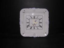 807 Diana Uhr gelappt Quadrat 31 cm.