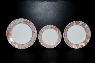 Plattenset aus 18 Stück braunem Marmor