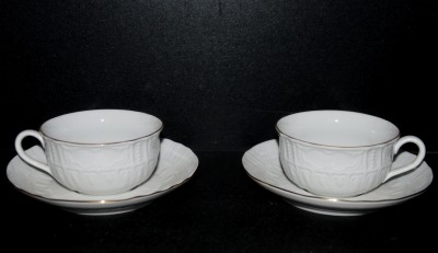Rosenteetasse und Untertasse mit Goldlinie, 2-tlg.