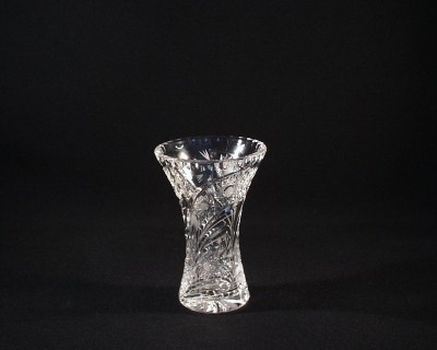 Cut Kristallvase 80029/35003/155  15,5cm. páv